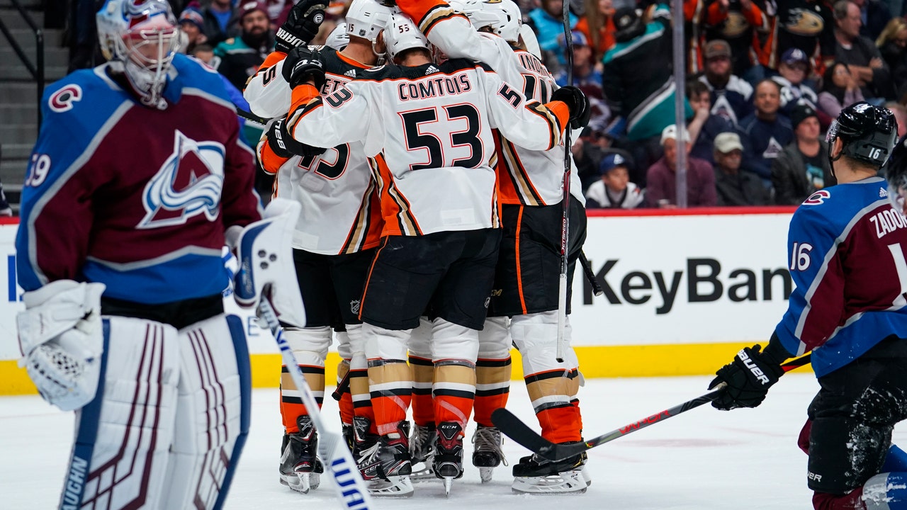 Getzlaf, Miller help Ducks beat Avalanche 5-2